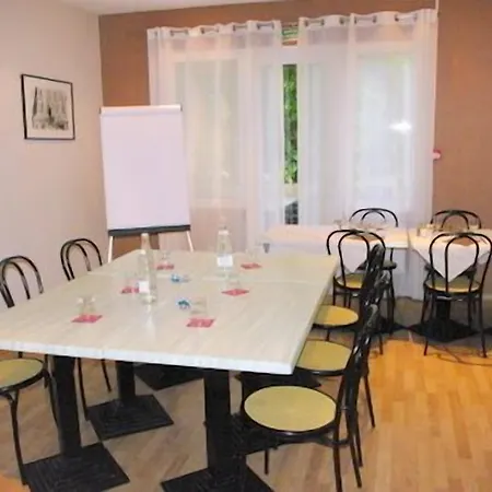Gabhouse - Lyon Gerland - Living Hotel Vénissieux