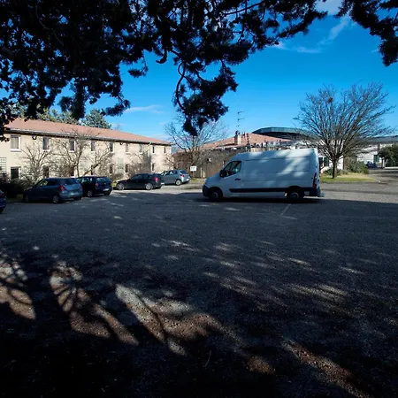 Hotel Gabhouse - Lyon Gerland - Living Vénissieux